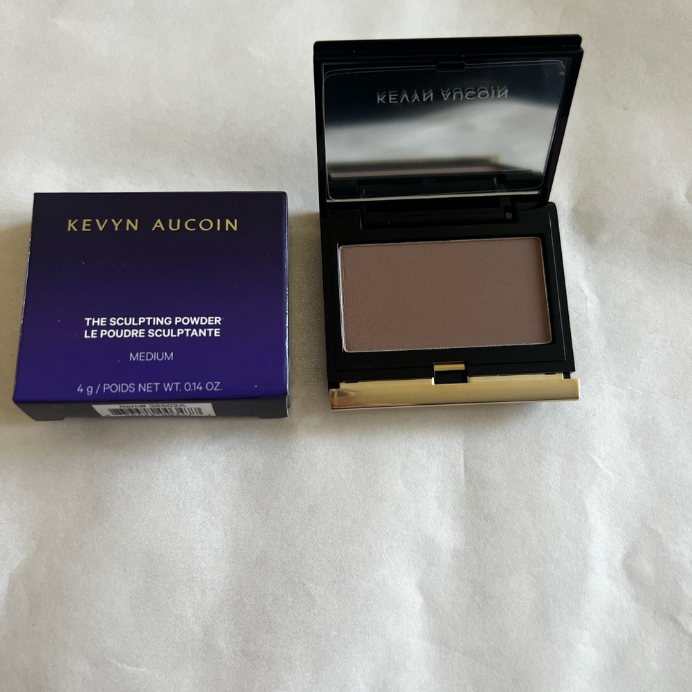 Kevyn Aucoin Sculpting Powder